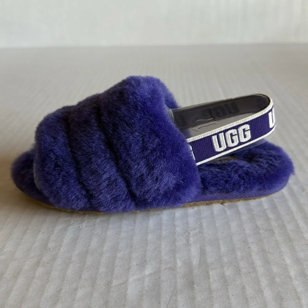NWOT Ugg Purple Fluff Yeah Slides